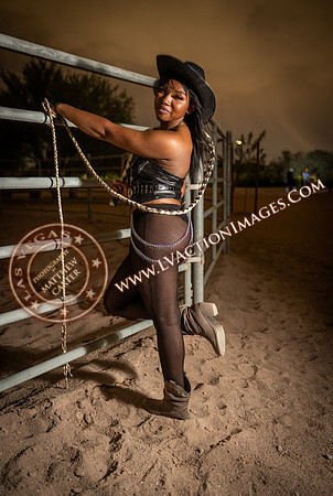 09272025_CowGirl_0102