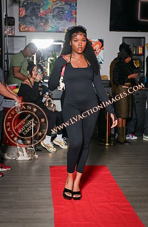 20251116-_RebelRunway_115