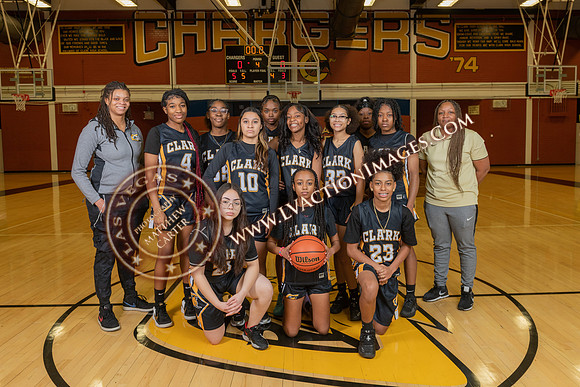 ClarkJVWomenBBall_004