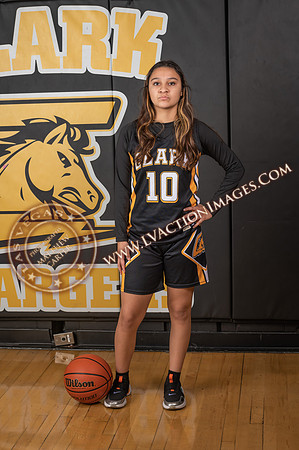 ClarkJVWomenBBall_045