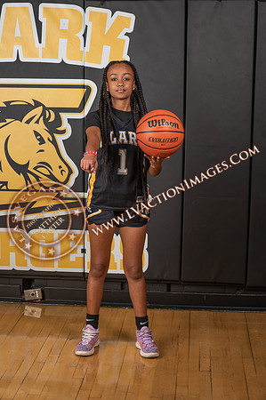 ClarkJVWomenBBall_054