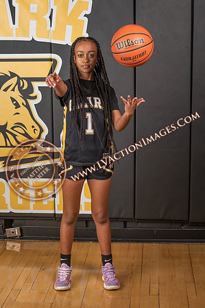 ClarkJVWomenBBall_058