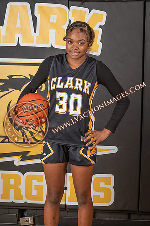 ClarkJVWomenBBall_099