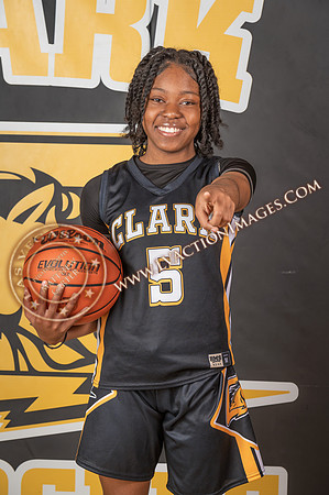 ClarkJVWomenBBall_140
