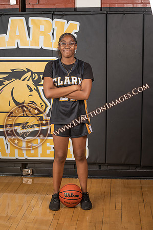 ClarkJVWomenBBall_170