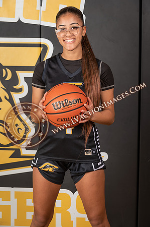 ClarkVarsityWomenBBall_049
