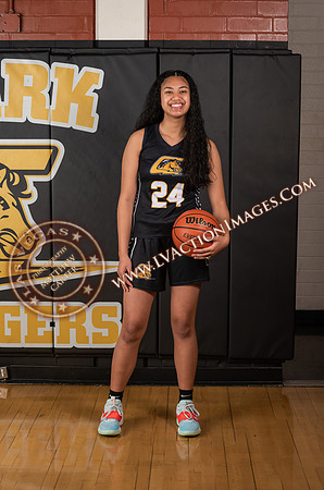 ClarkVarsityWomenBBall_120