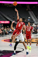 20260405_CollegeBasketballCrown_0461