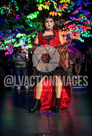 20261021_SpookyCouture_172