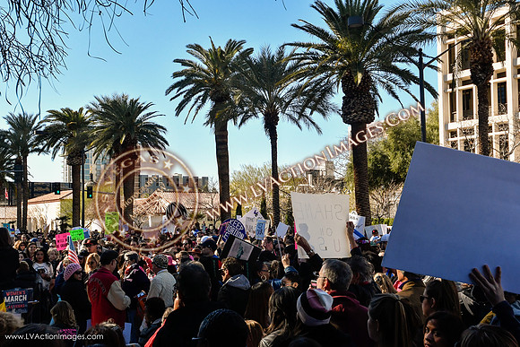 20170121_WomensMarchLV-121