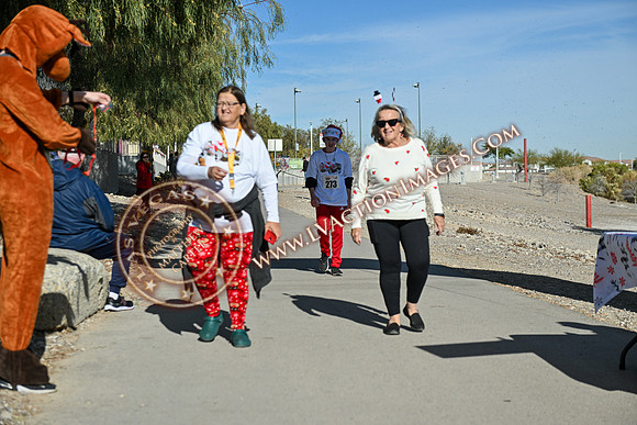 20231216_ReindeerDash23_1058