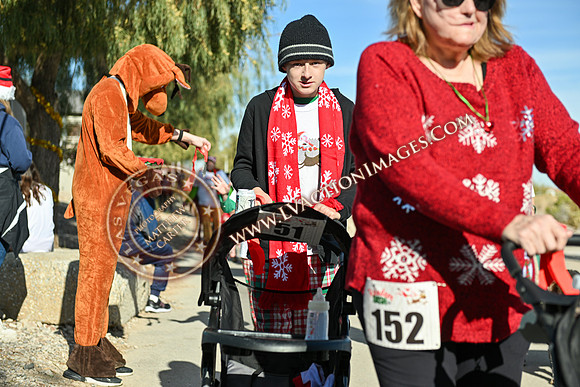 20231216_ReindeerDash23_1092