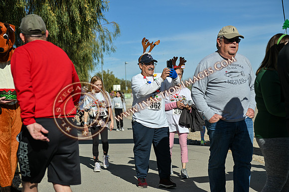 20231216_ReindeerDash23_1176
