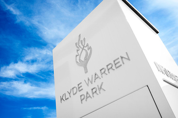 Klyde Warren Park Kiosk