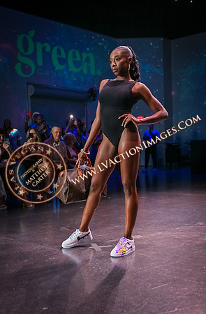20250822-_BiteSized_ShoeFetish_380