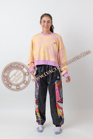 20221227-Valerie-30