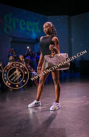 20250822-_BiteSized_ShoeFetish_382